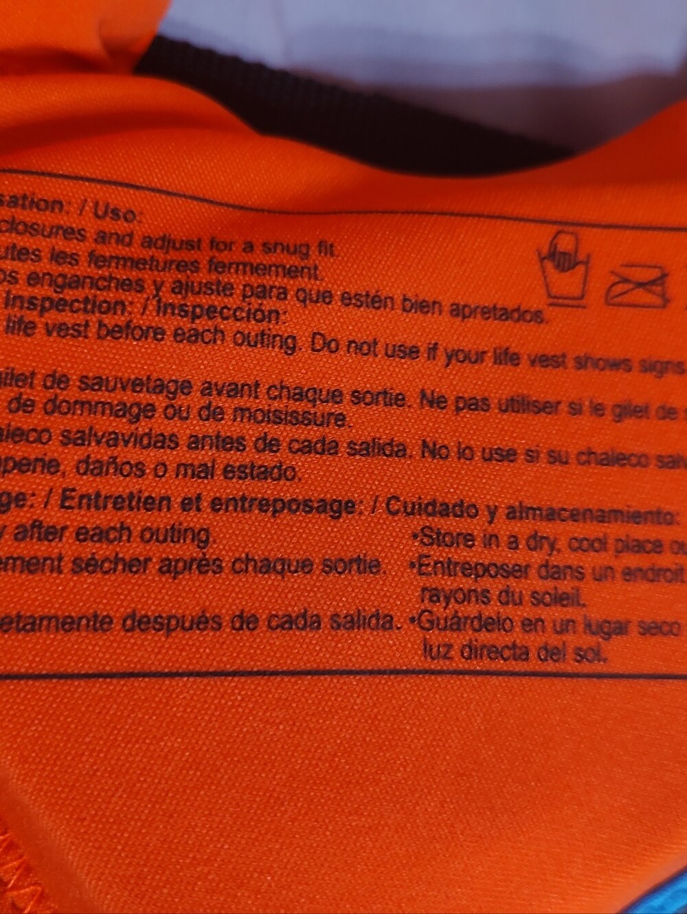 Child Hyperlite Life Jacket - Picture 4 of 7